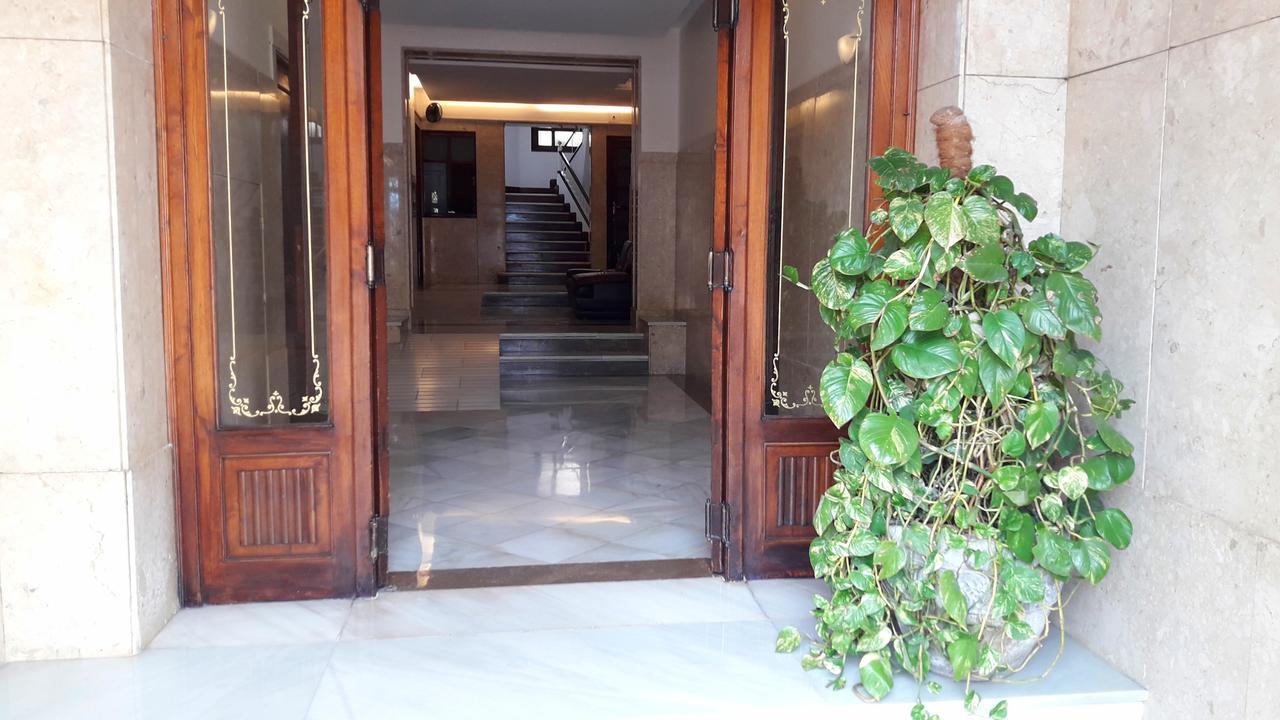 Angel Guimera Rooms & Breakfast Valencia Bagian luar foto