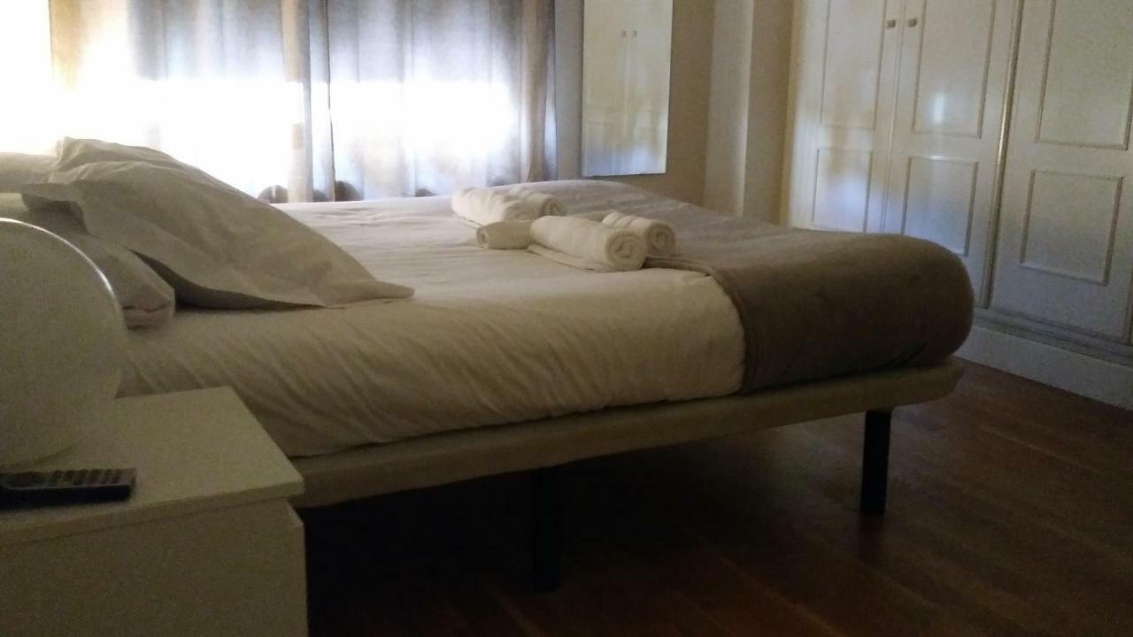 Angel Guimera Rooms & Breakfast Valencia Bagian luar foto